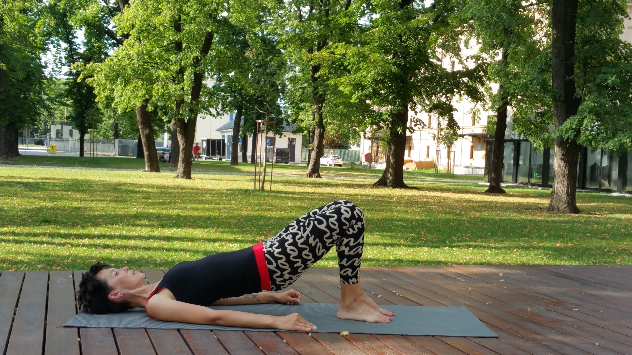 Shoulder Bridge – Mostík